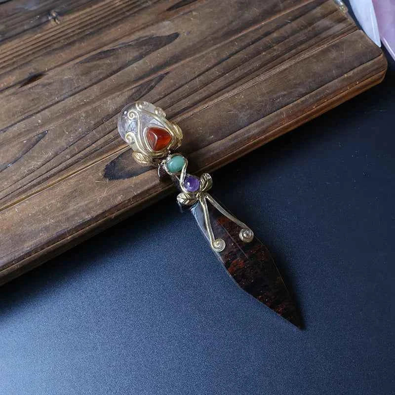 Natural Crystal Dirk Wand – Choose Your Stone