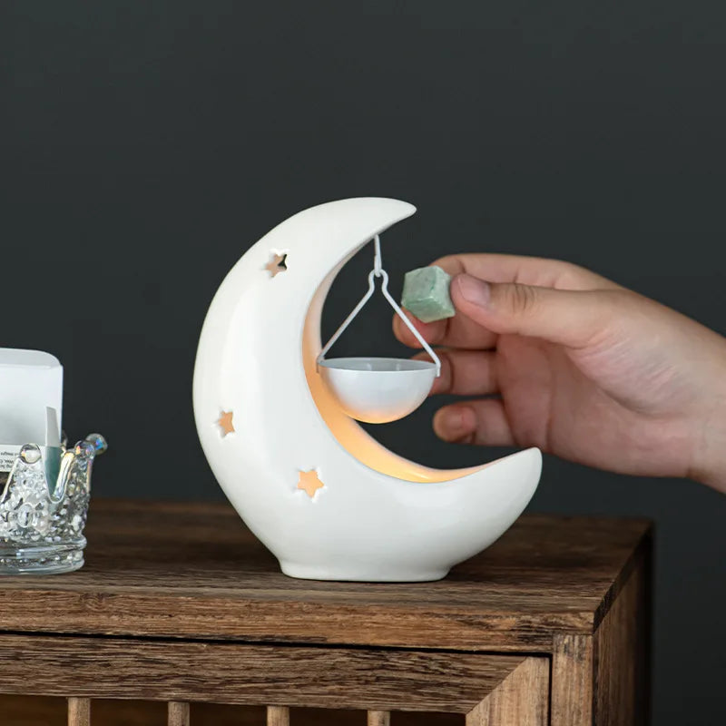 Moon Ceramic Essential Oil Burner – product view 3