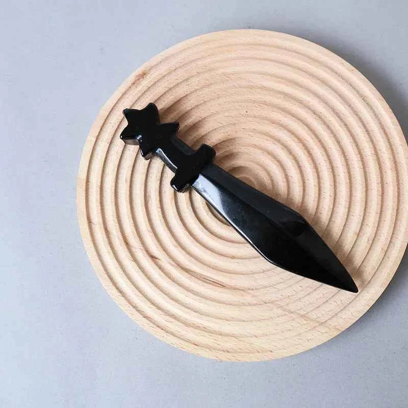Natural Crystal Dirk Wand – Choose Your Stone