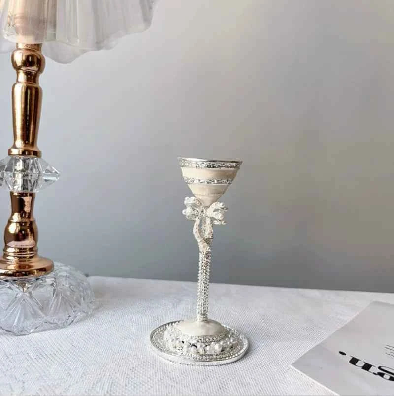 Footed Metal Crystal Ball Display Stand