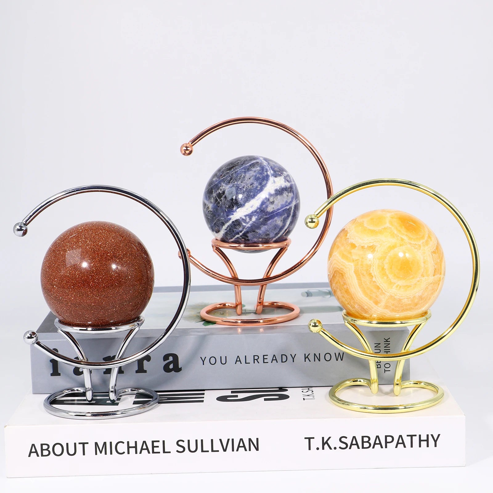 Crescent Metal Crystal Sphere Stand