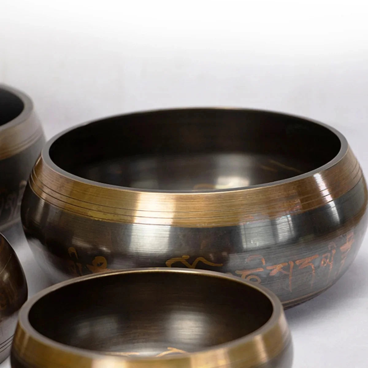 Tibetan-Style Singing Bowl Set – Multiple Sizes